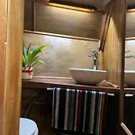 Timoun Lanzarote 船屋