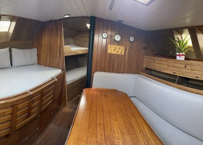 Timoun Lanzarote Bateau-hôtel Puerto Calero